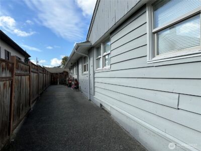 3841 S Park Avenue , Tacoma, WA 98418 - Photo 6