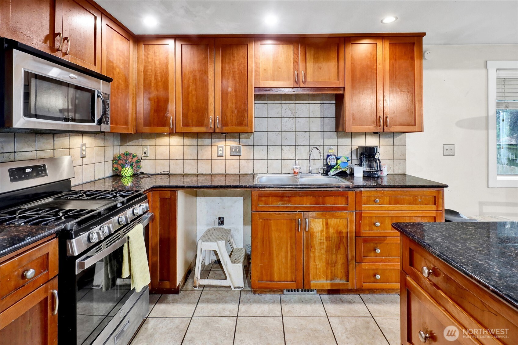 2873 Haxton Way , Bellingham, WA 98226