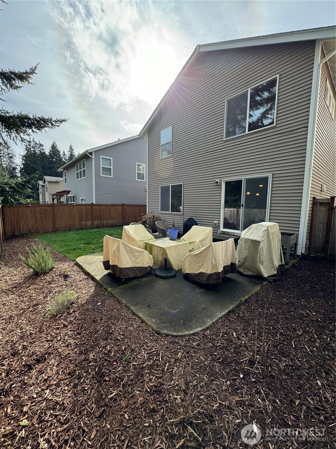 1320 Burnside , Dupont, WA 98327