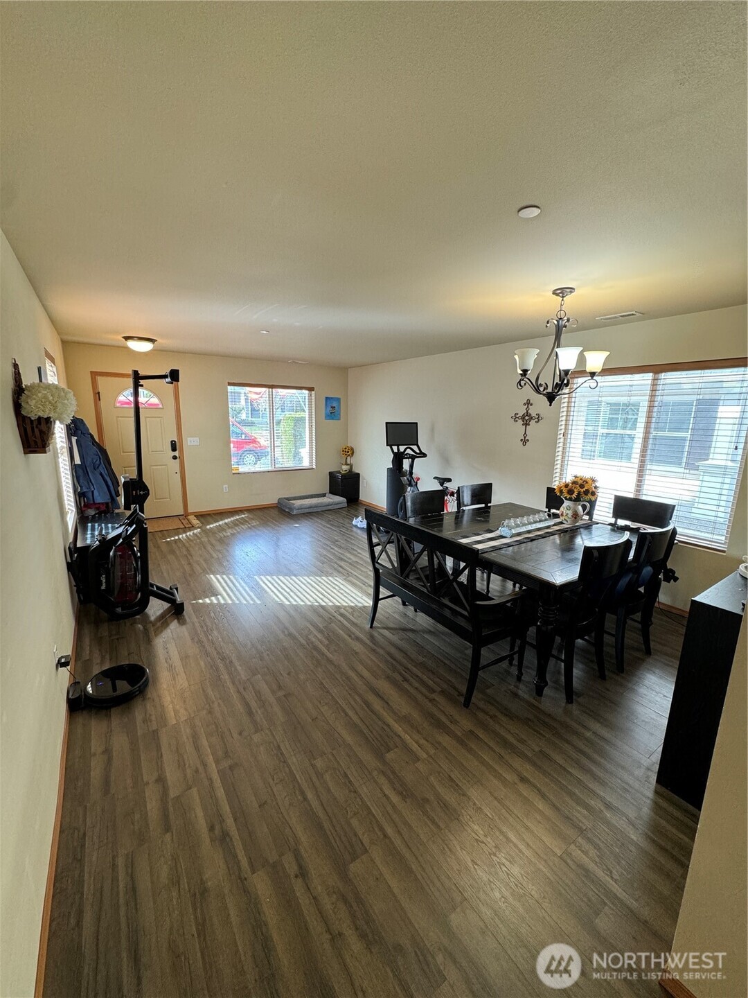 1320 Burnside , Dupont, WA 98327