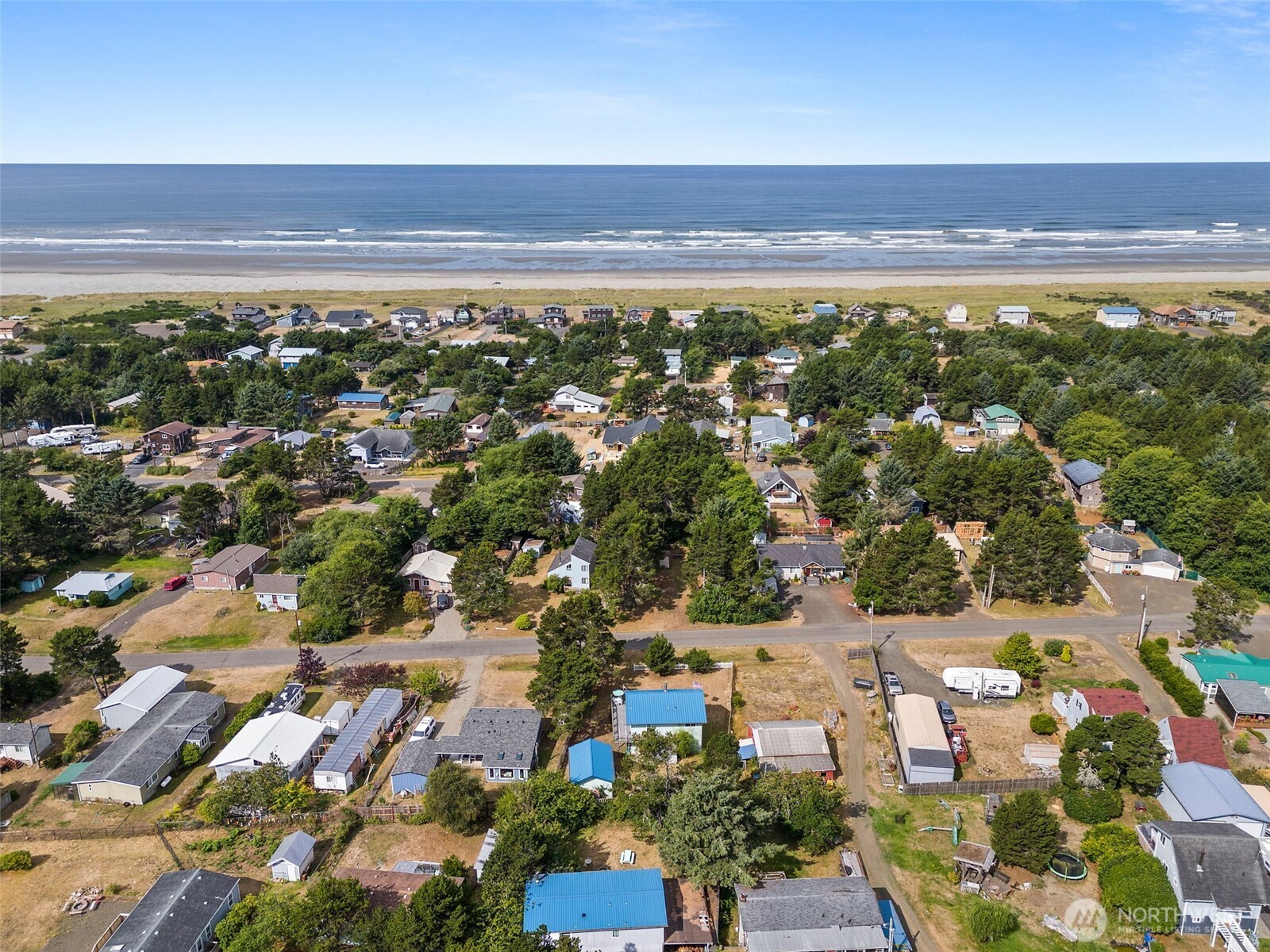 1298 Sandy Drive , Grayland, WA 98547