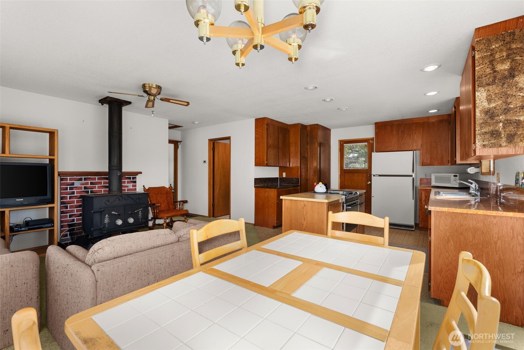 1298 Sandy Drive , Grayland, WA 98547