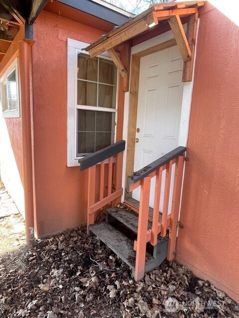 212 4th Street W, Tonasket, WA 98855