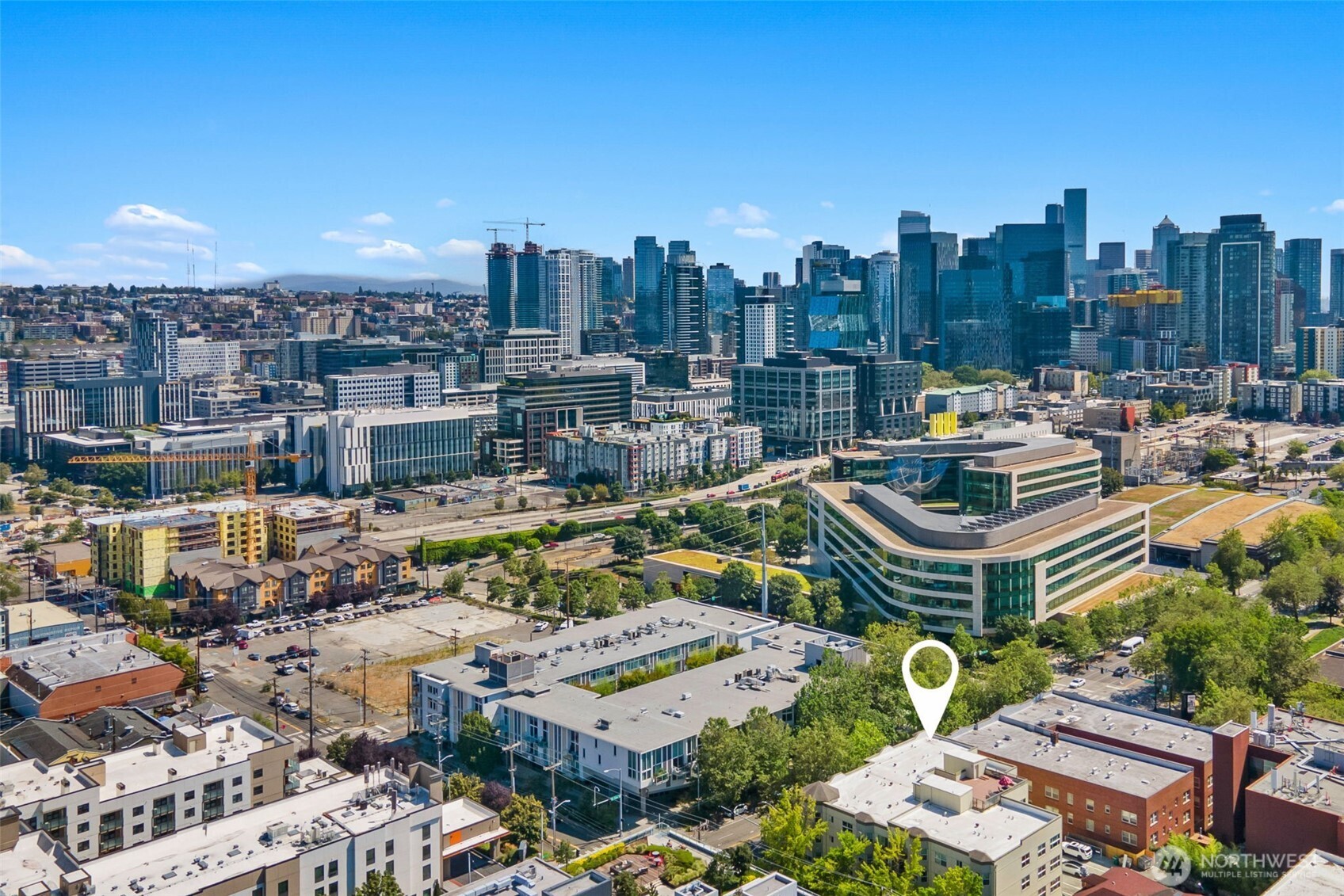 621 5th Avenue N #403, Seattle, WA 98109