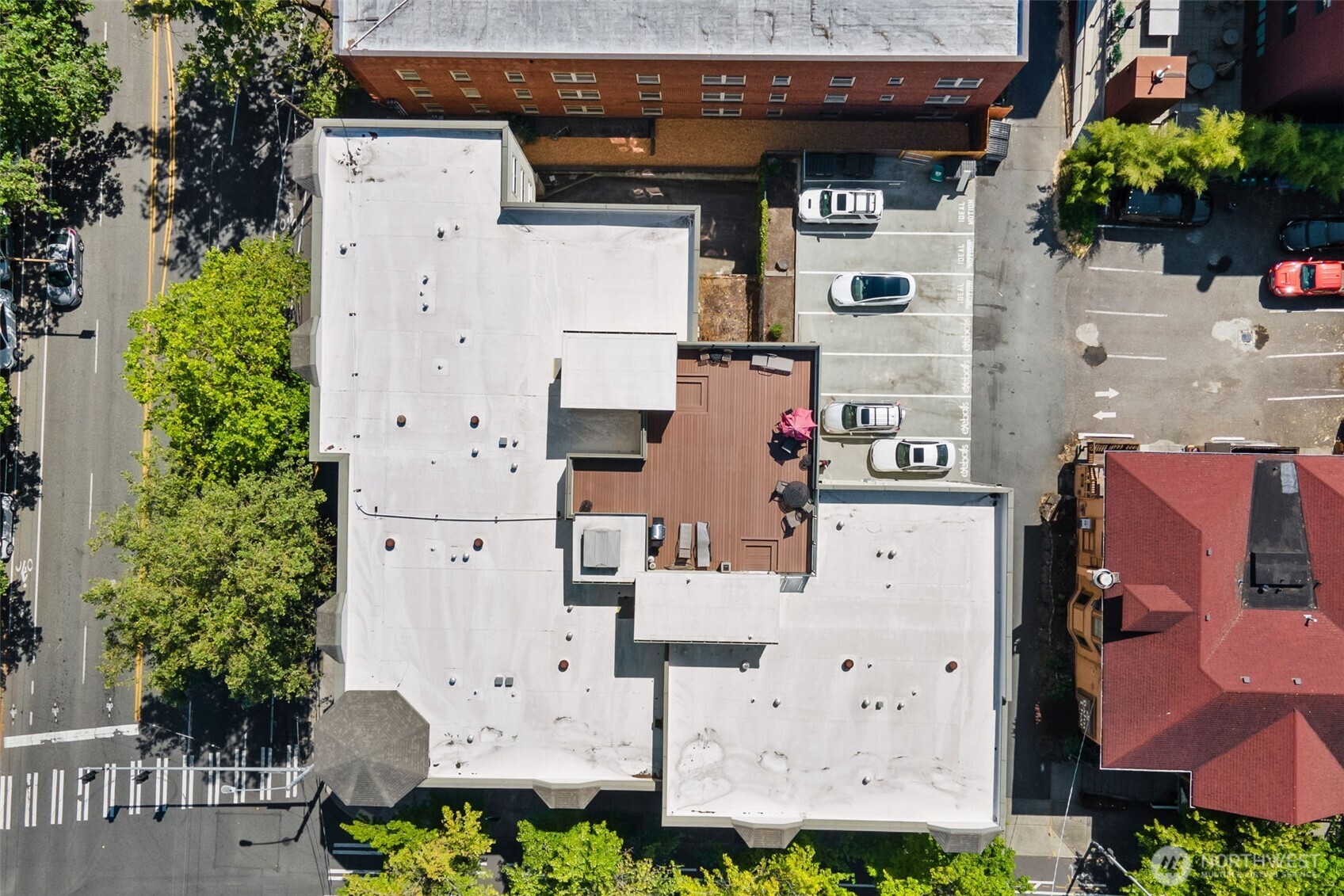 621 5th Avenue N #403, Seattle, WA 98109