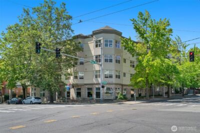 621 5th Avenue N #403, Seattle, WA 98109 - Photo 30