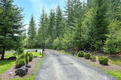 770 E April Avenue , Grapeview, WA 98546 - Photo 2