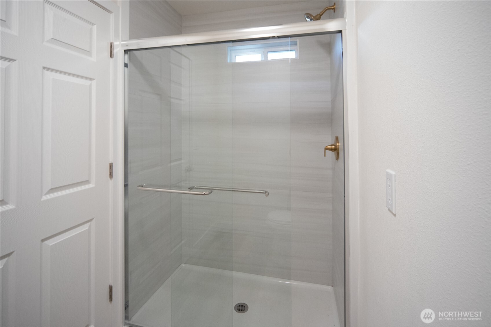 16300 NE State Highway 305 #10, Poulsbo, WA 98370