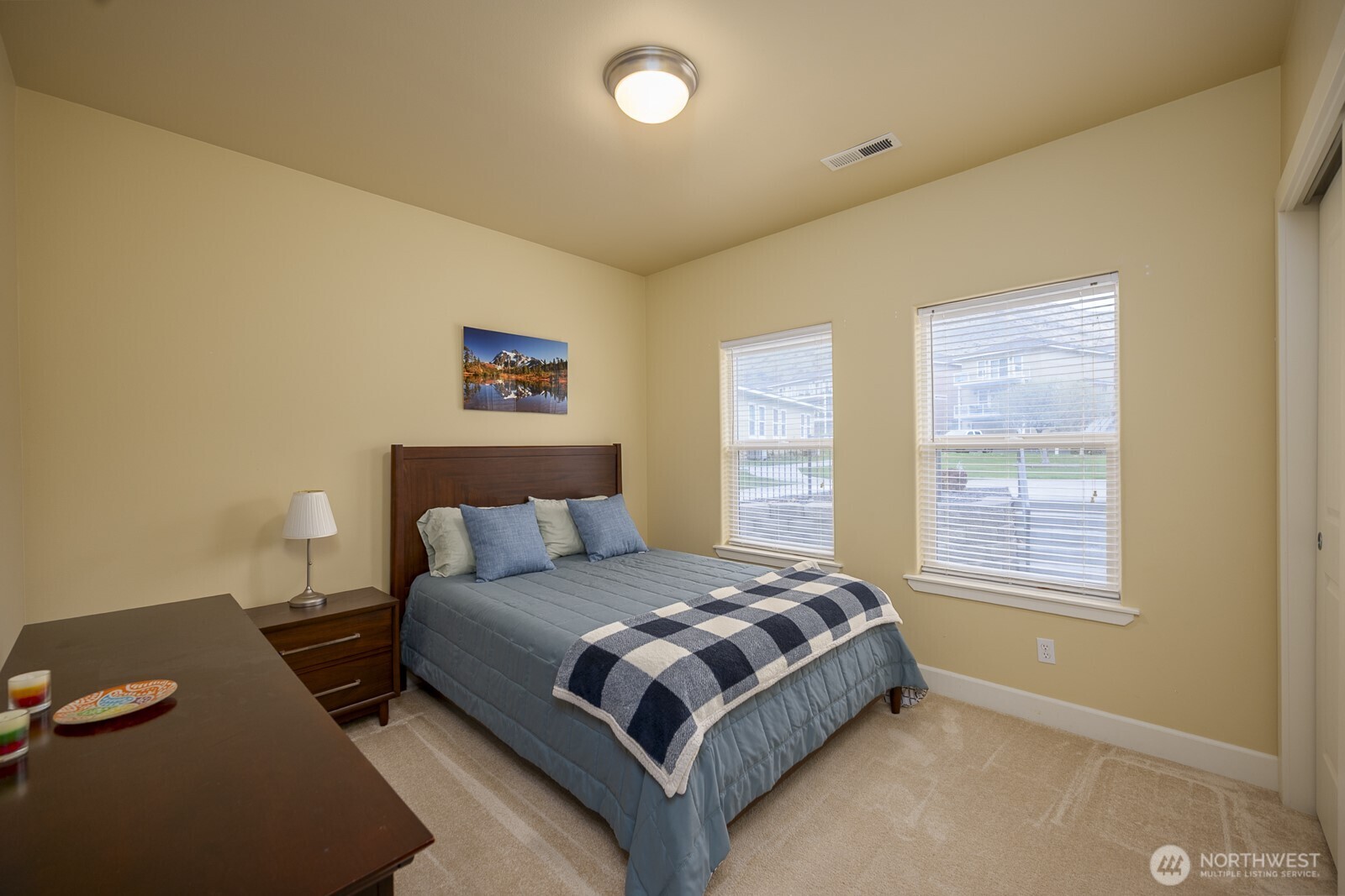 9246 NW Canyon Dr #C12, Quincy, WA 98848