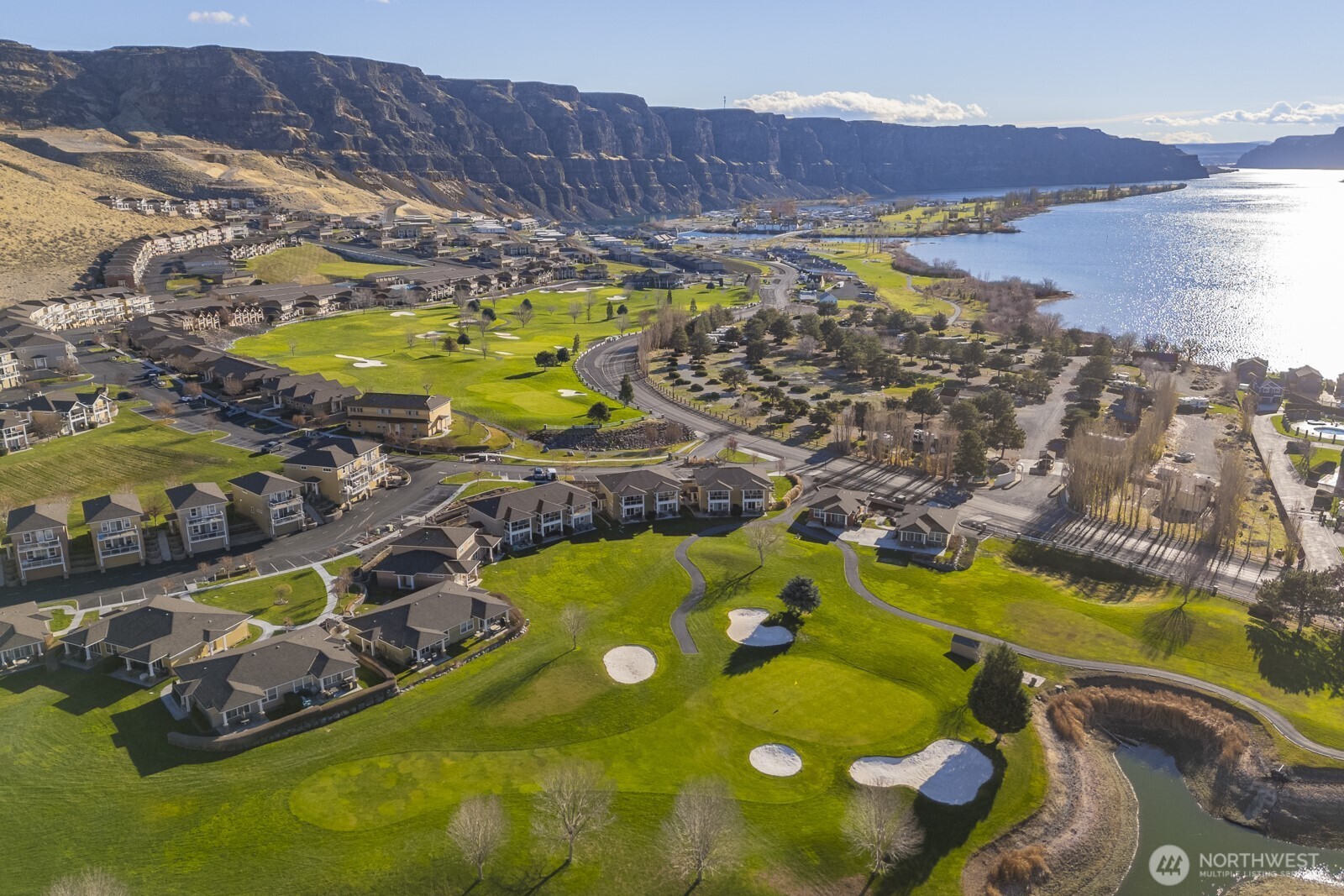 9246 NW Canyon Dr #C12, Quincy, WA 98848