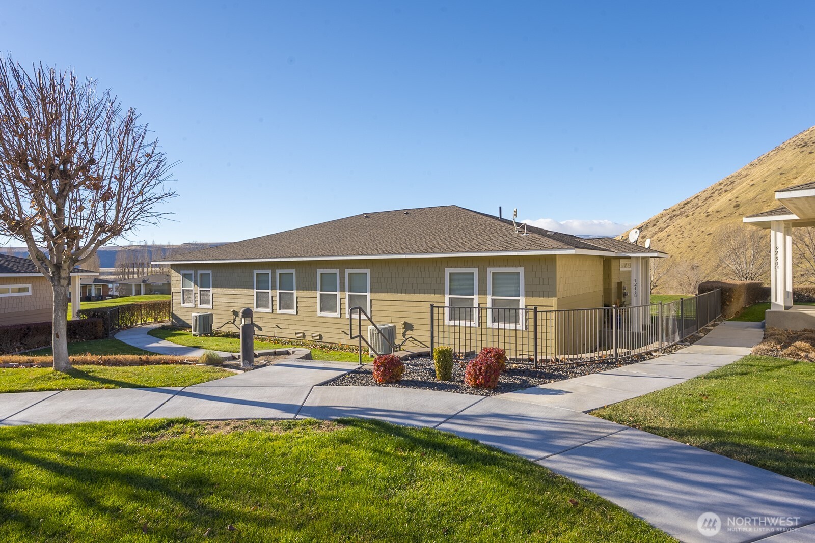 9246 NW Canyon Dr #C12, Quincy, WA 98848