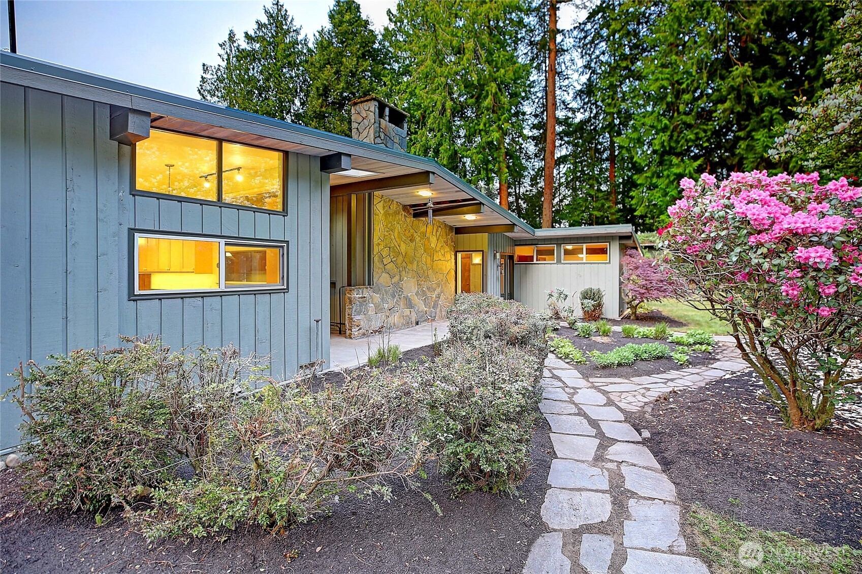 1357 Steffen Place , Camano Island, WA 98282