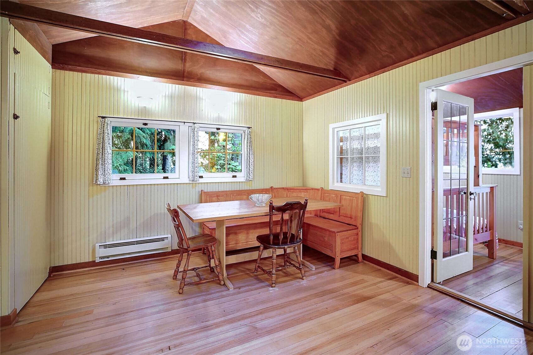 1357 Steffen Place , Camano Island, WA 98282