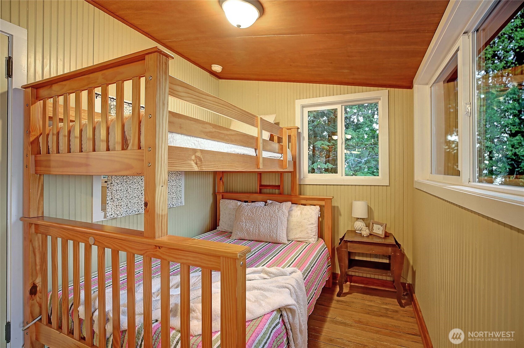 1357 Steffen Place , Camano Island, WA 98282