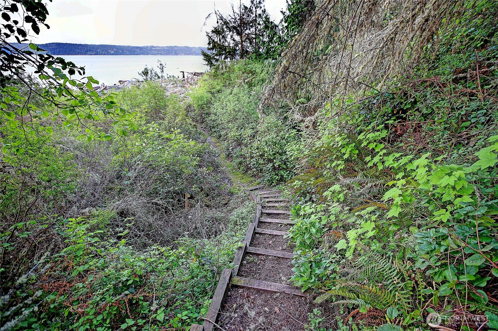 1357 Steffen Place , Camano Island, WA 98282