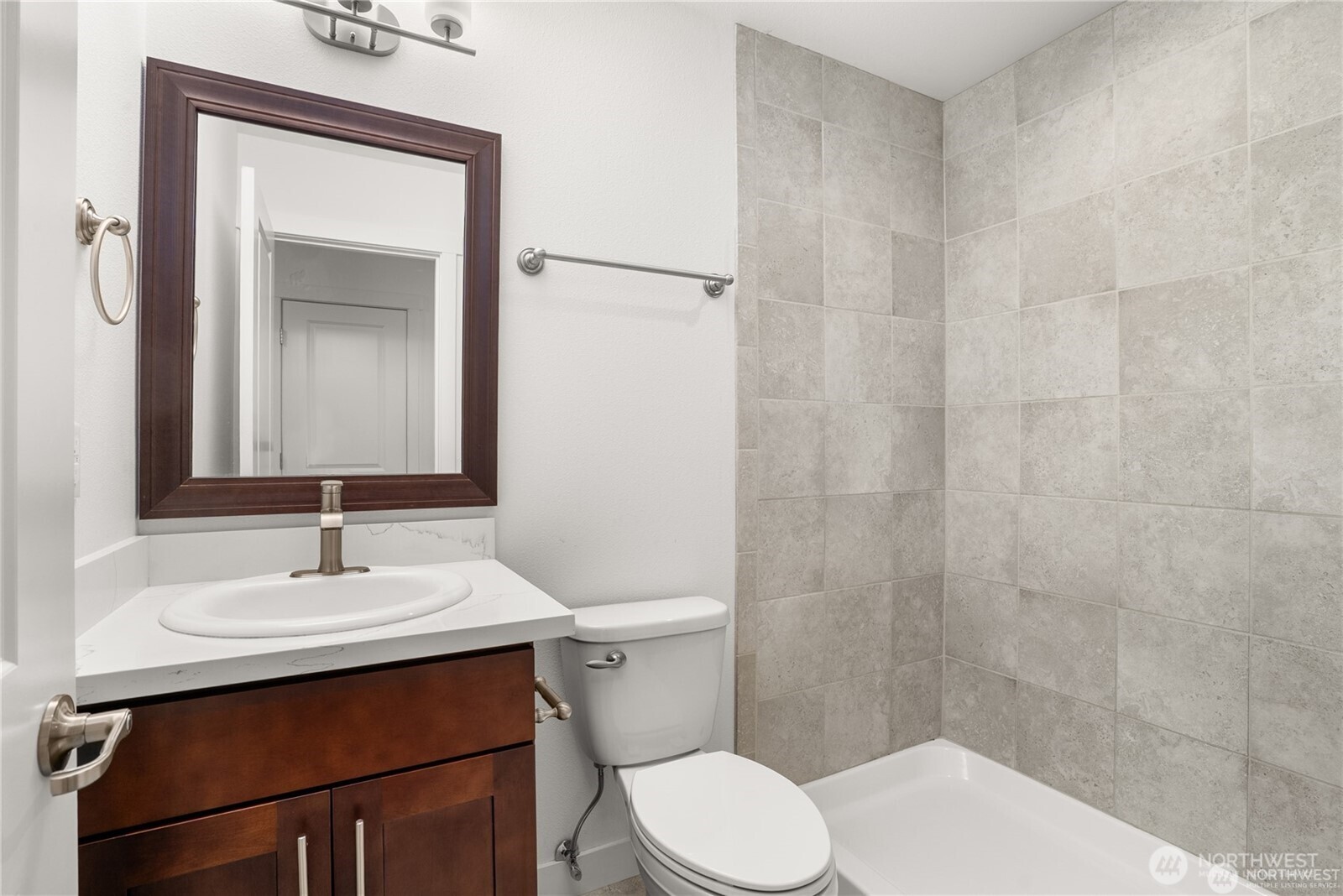 8431 Viewcrest Lane SE, Olympia, WA 98501