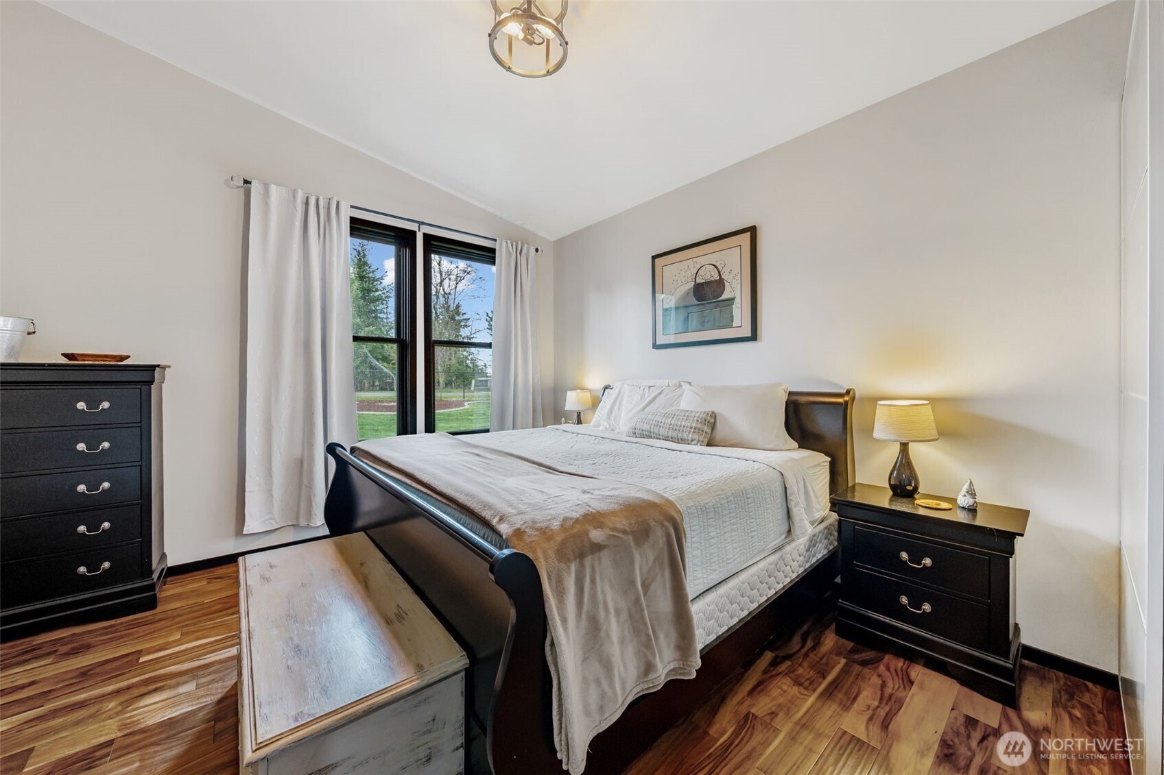 12516 Kapowsin Highlands Drive E, Graham, WA 98338