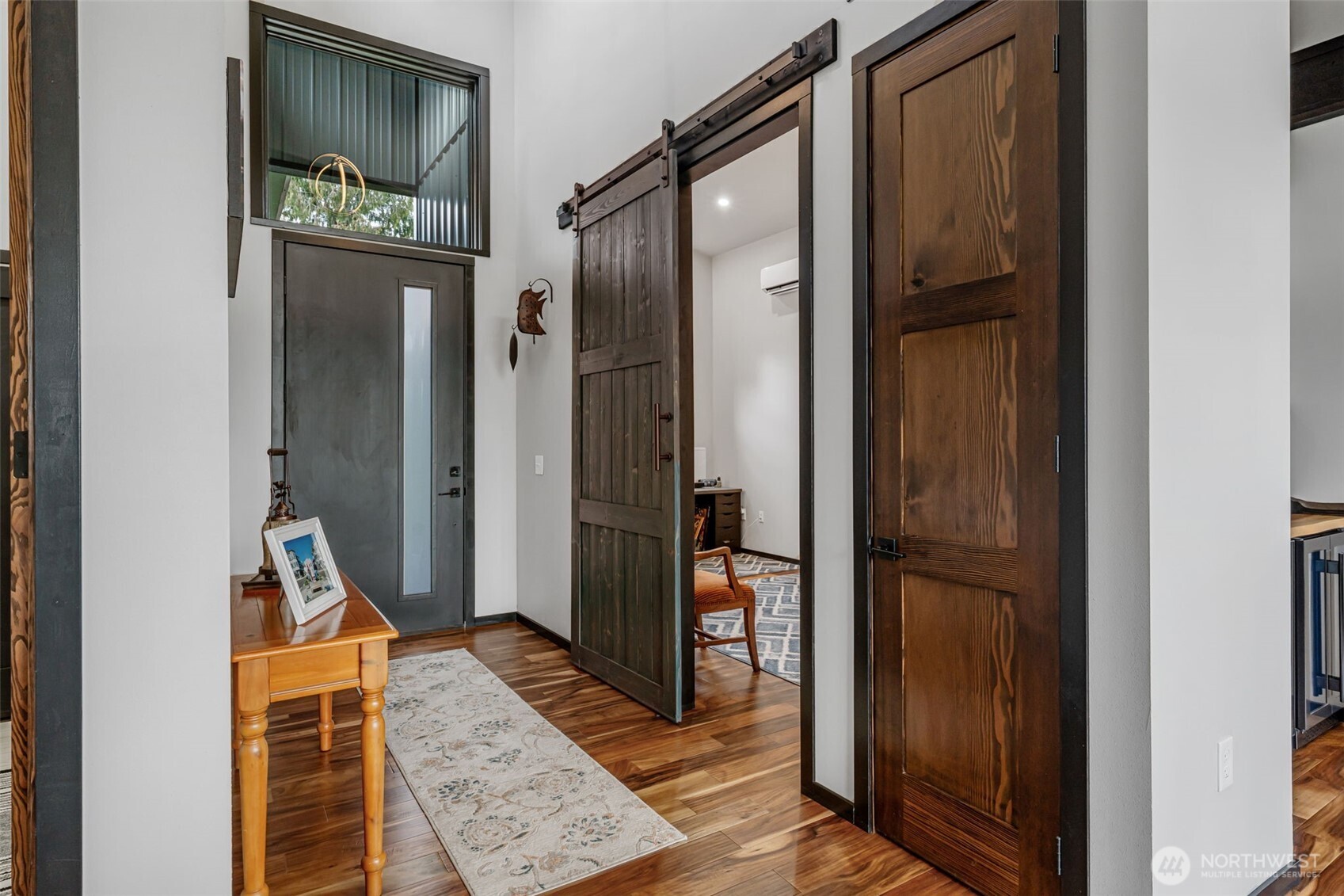 12516 Kapowsin Highlands Drive E, Graham, WA 98338