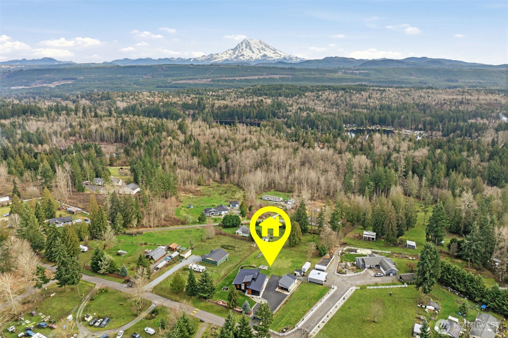 12516 Kapowsin Highlands Drive E, Graham, WA 98338