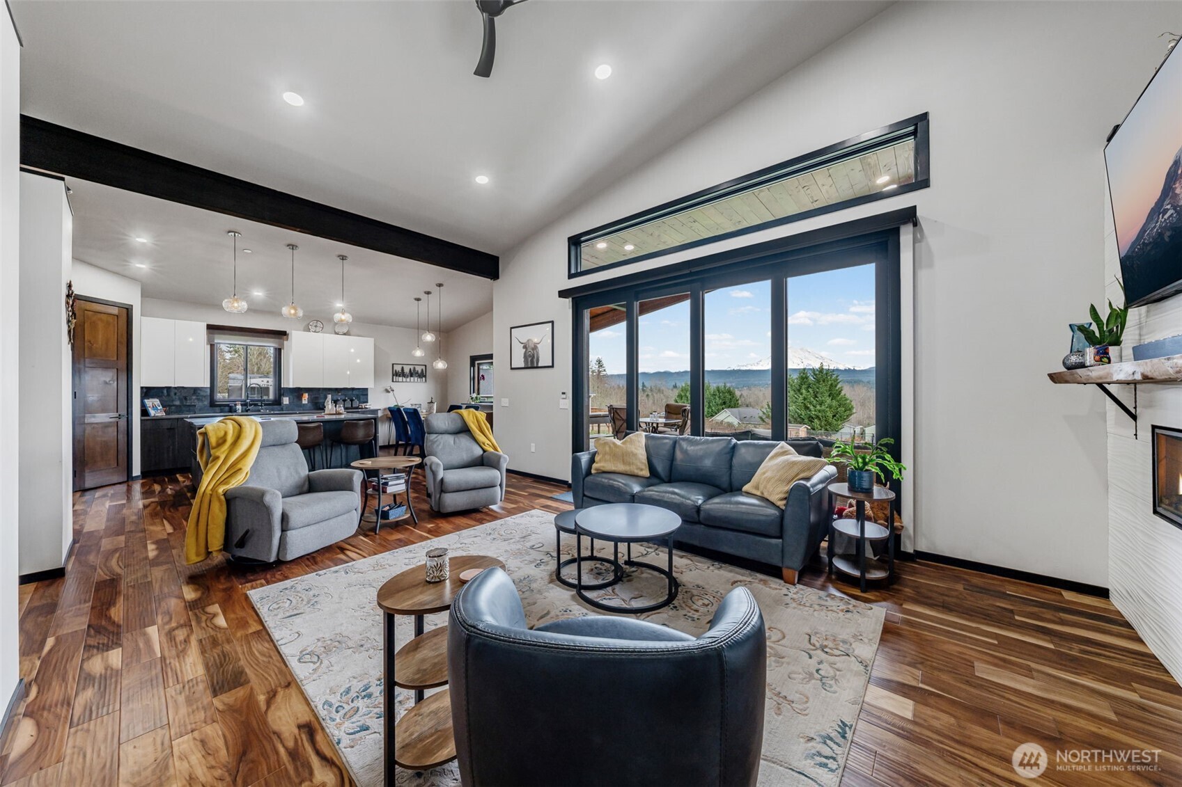 12516 Kapowsin Highlands Drive E, Graham, WA 98338