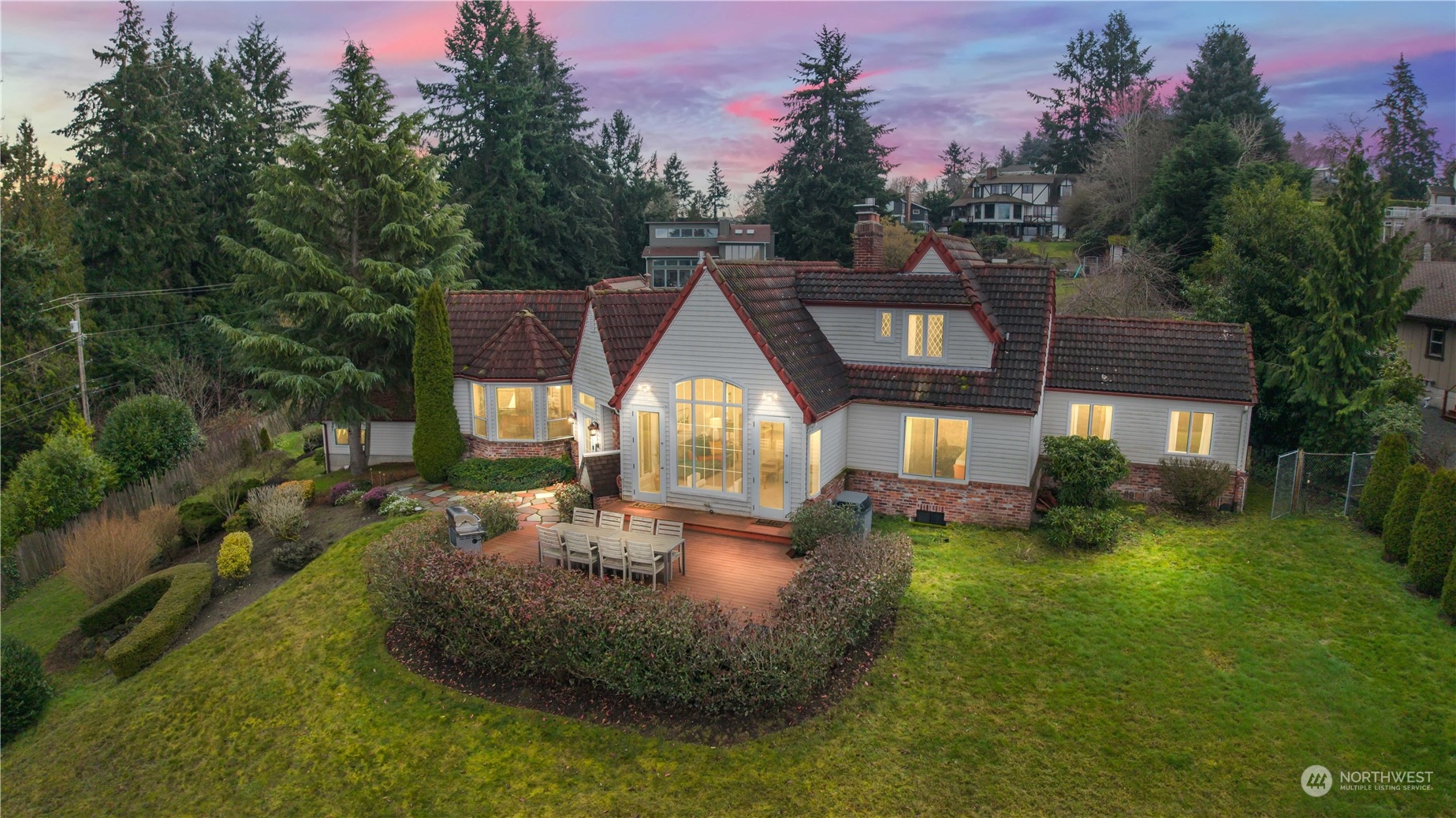 6320 Dash Point Boulevard NE, Tacoma, WA 98422