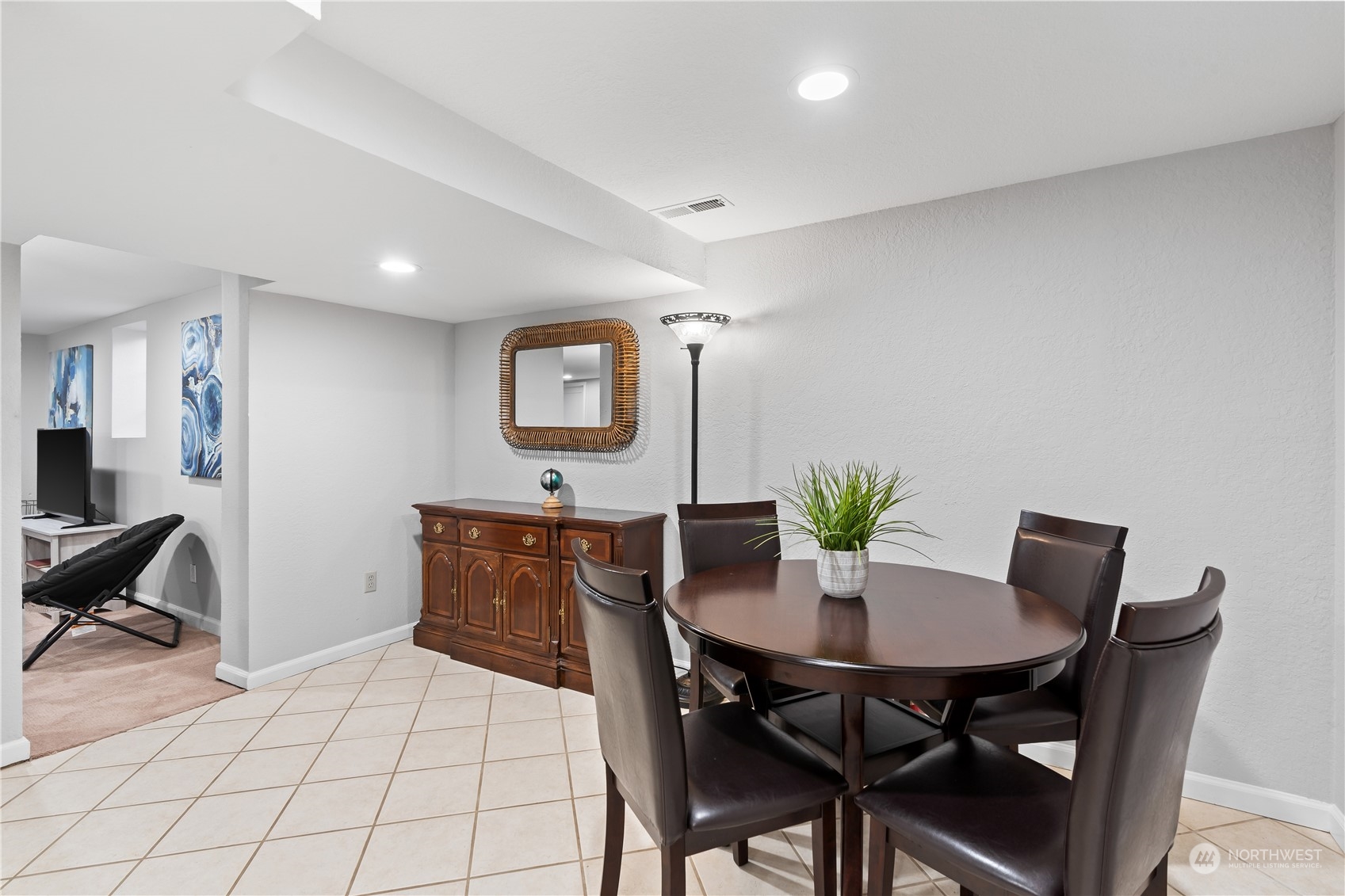 6320 Dash Point Boulevard NE, Tacoma, WA 98422