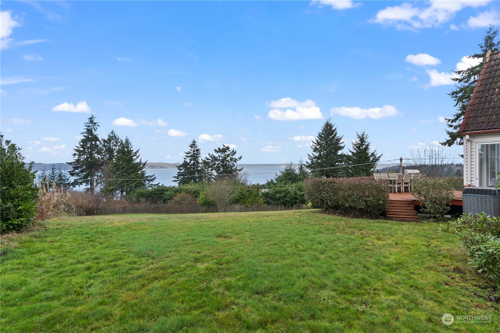 6320 Dash Point Boulevard NE, Tacoma, WA 98422