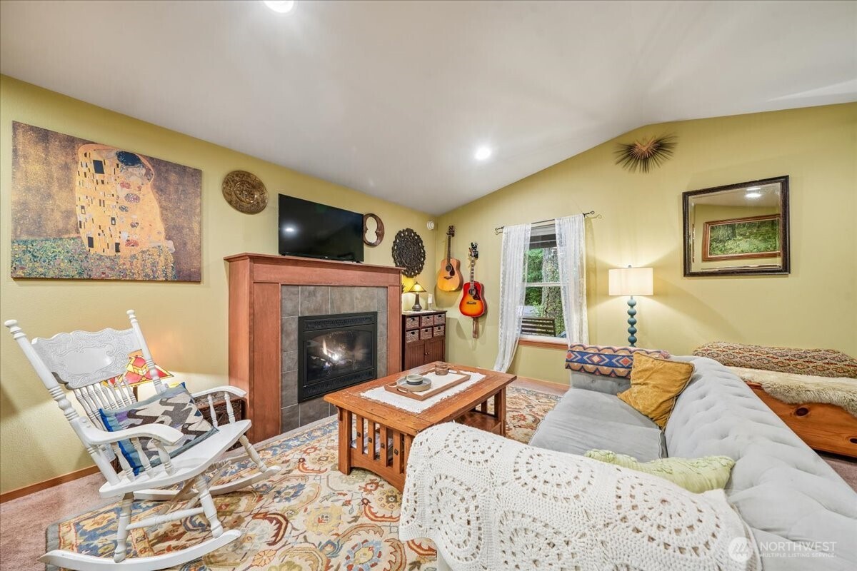 8918 129th Avenue Ct , Anderson Island, WA 98303