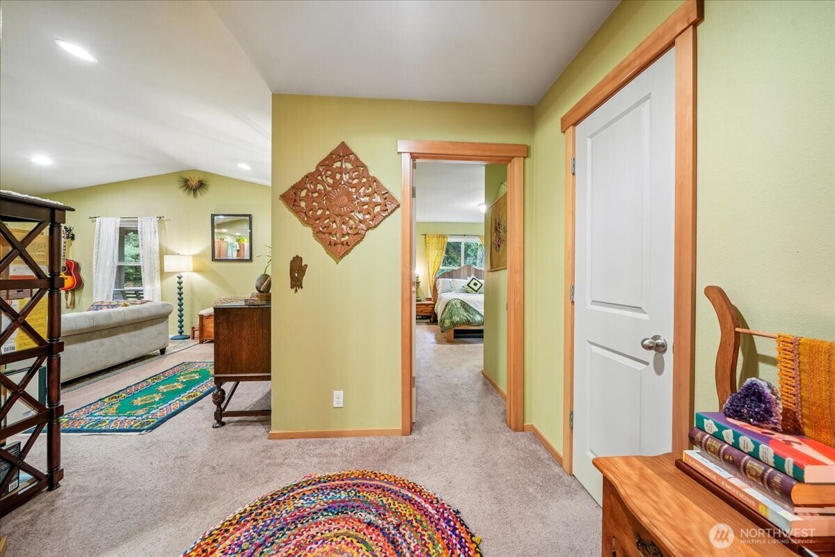 8918 129th Avenue Ct , Anderson Island, WA 98303