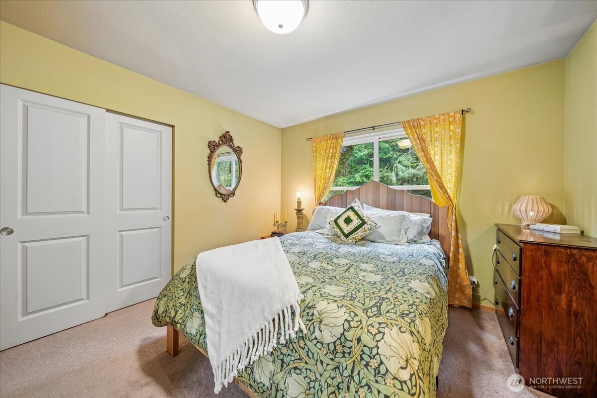 8918 129th Avenue Ct , Anderson Island, WA 98303