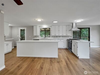 314 Snohomish Drive , La Conner, WA 98257 - Photo 4