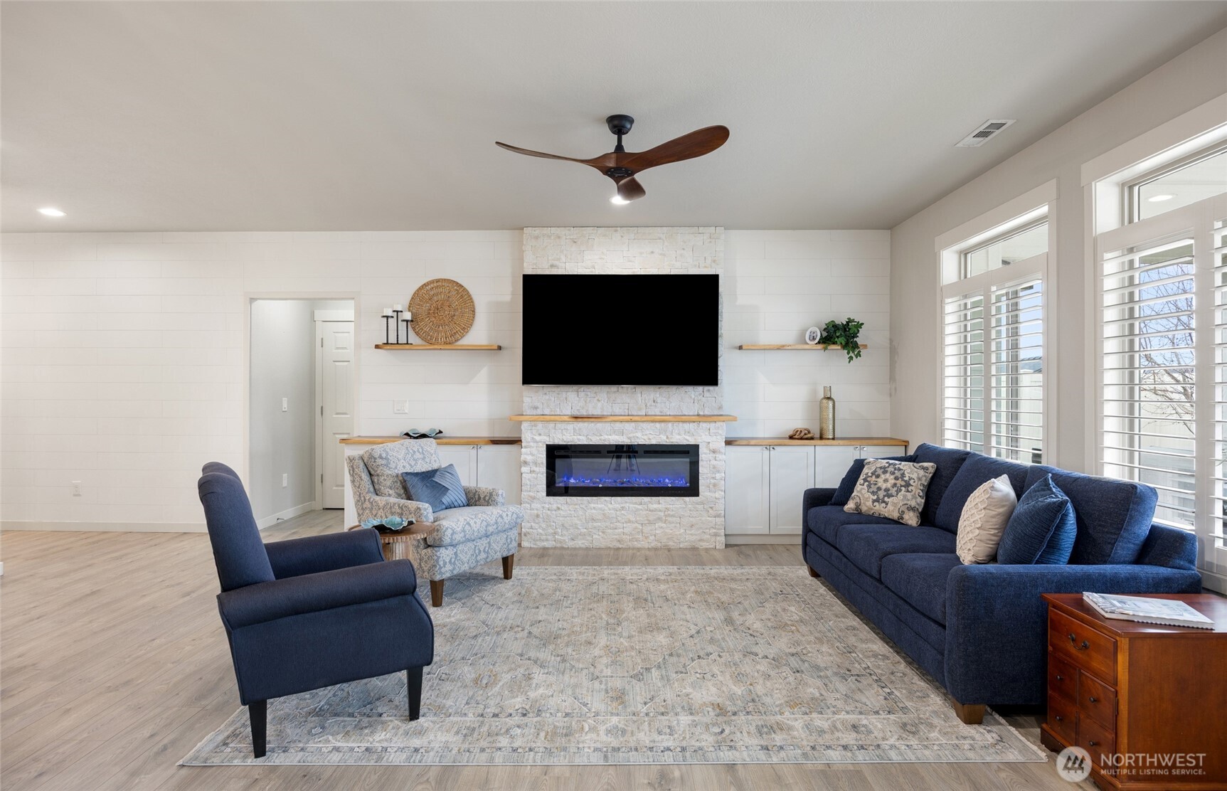 430 S Birch Street , Moses Lake, WA 98837