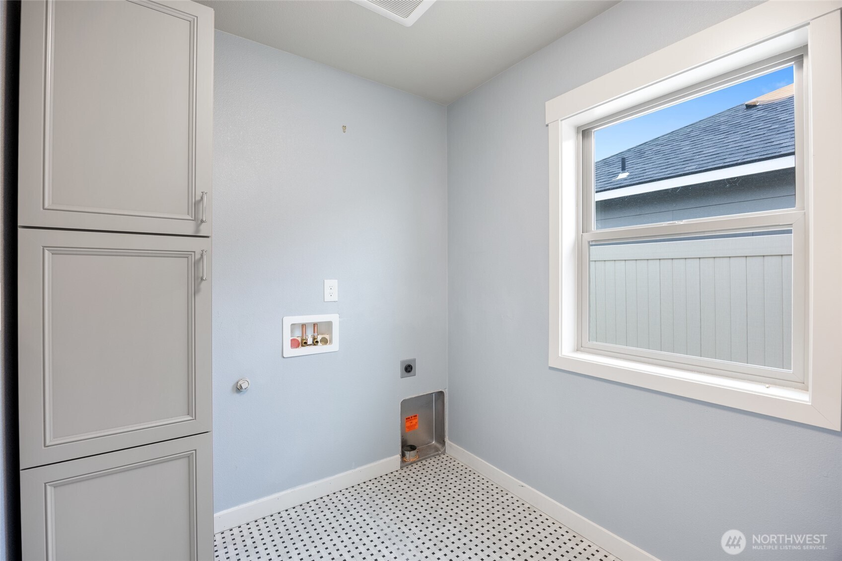 430 S Birch Street , Moses Lake, WA 98837