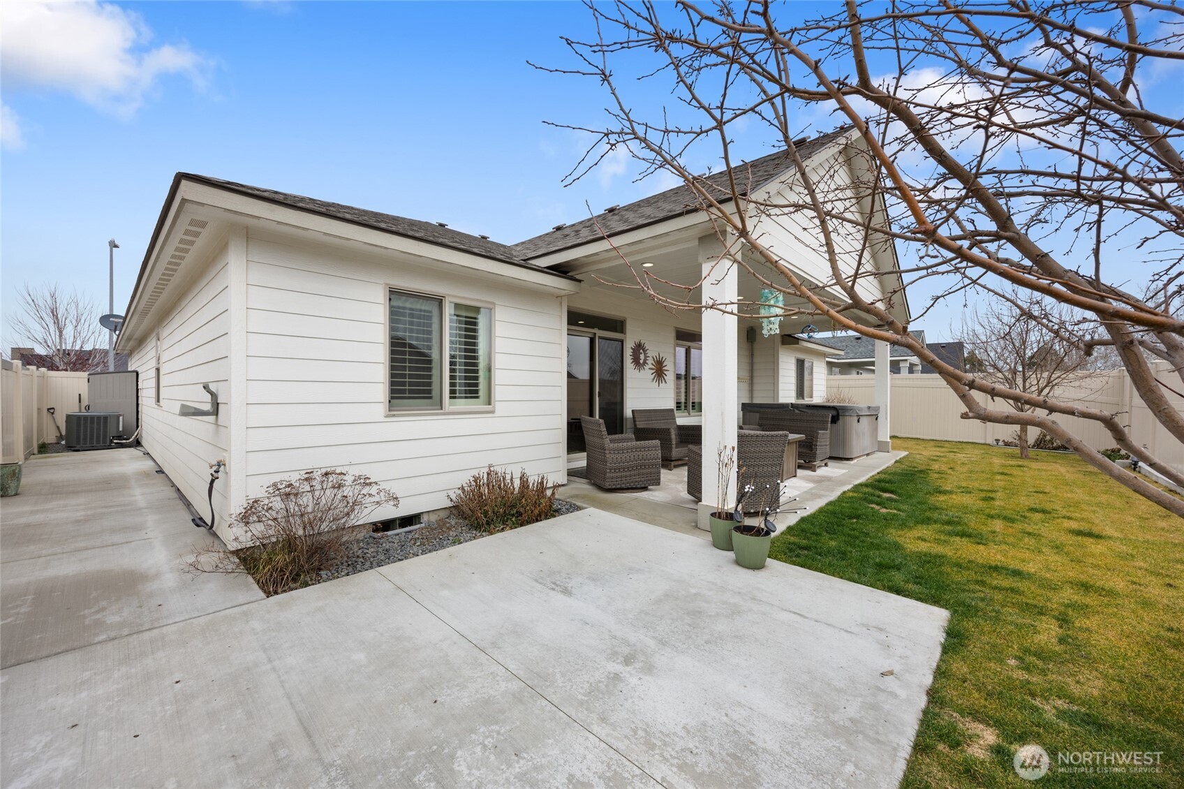 430 S Birch Street , Moses Lake, WA 98837