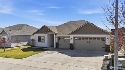 430 S Birch Street , Moses Lake, WA 98837 - Photo 3
