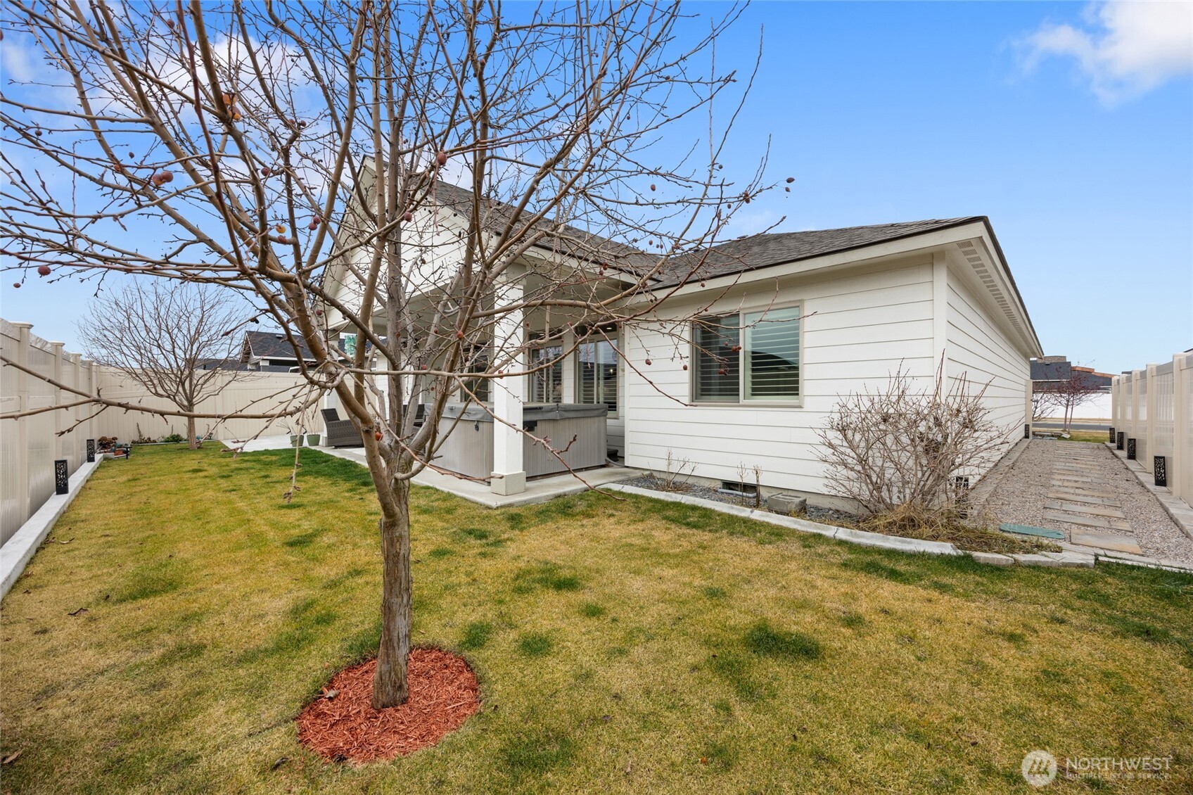 430 S Birch Street , Moses Lake, WA 98837