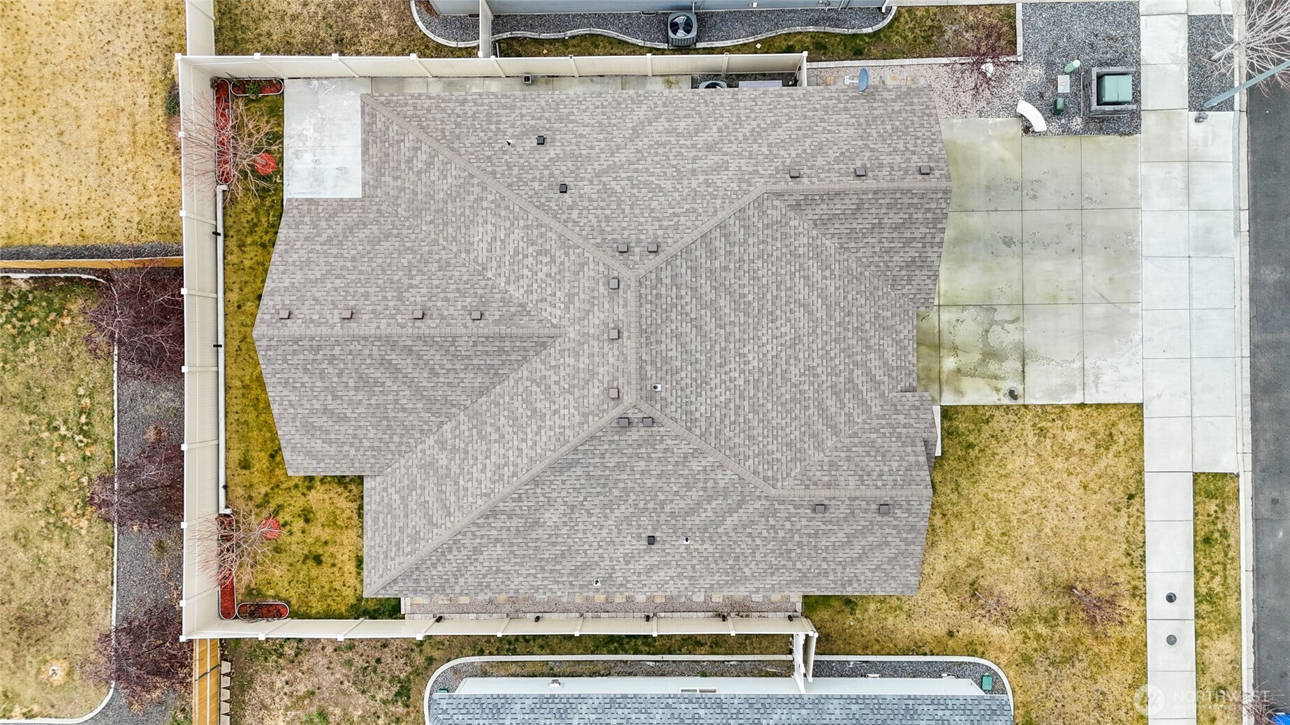 430 S Birch Street , Moses Lake, WA 98837