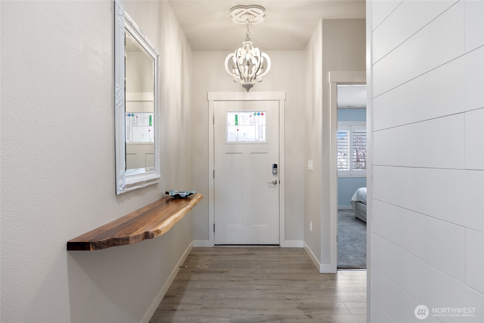 430 S Birch Street , Moses Lake, WA 98837