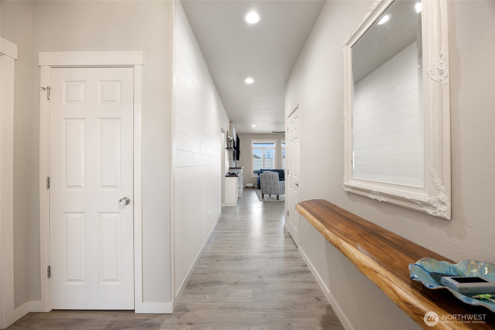 430 S Birch Street , Moses Lake, WA 98837