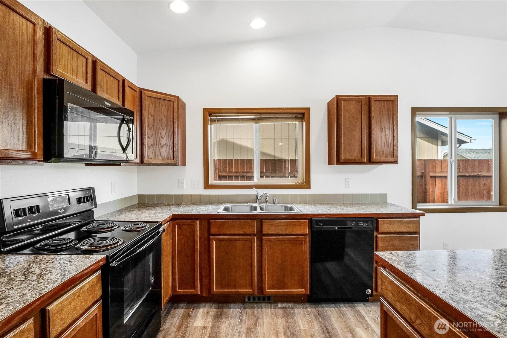 950 K Street SE, Ephrata, WA 98823