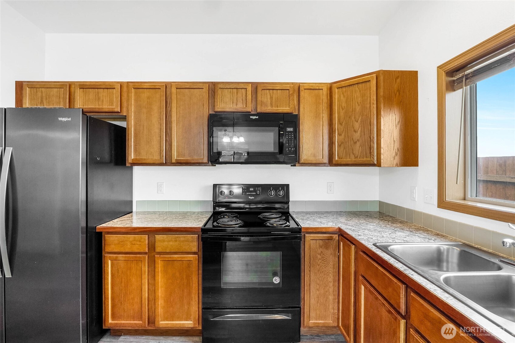 950 K Street SE, Ephrata, WA 98823