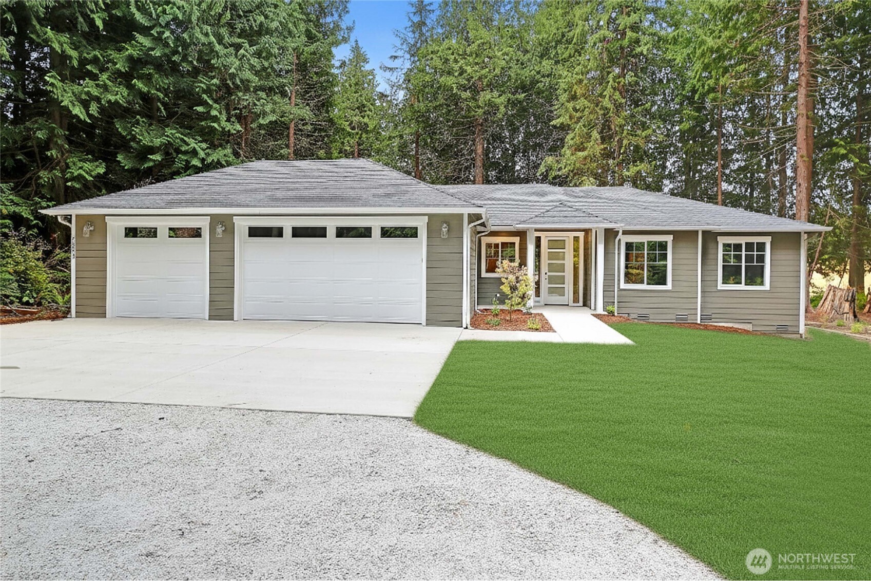 2802 Park Drive , Camano Island, WA 98282