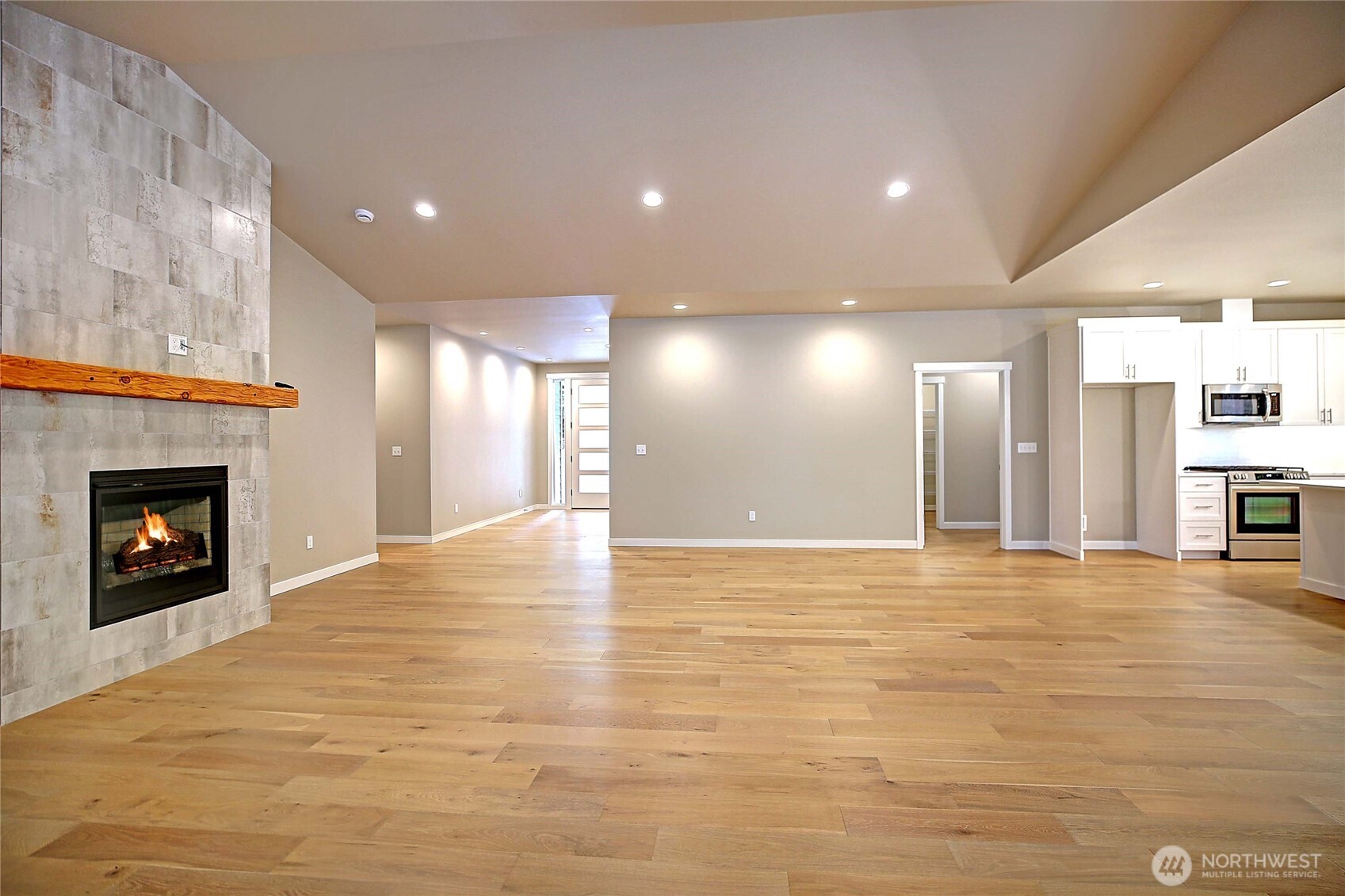 2802 Park Drive , Camano Island, WA 98282