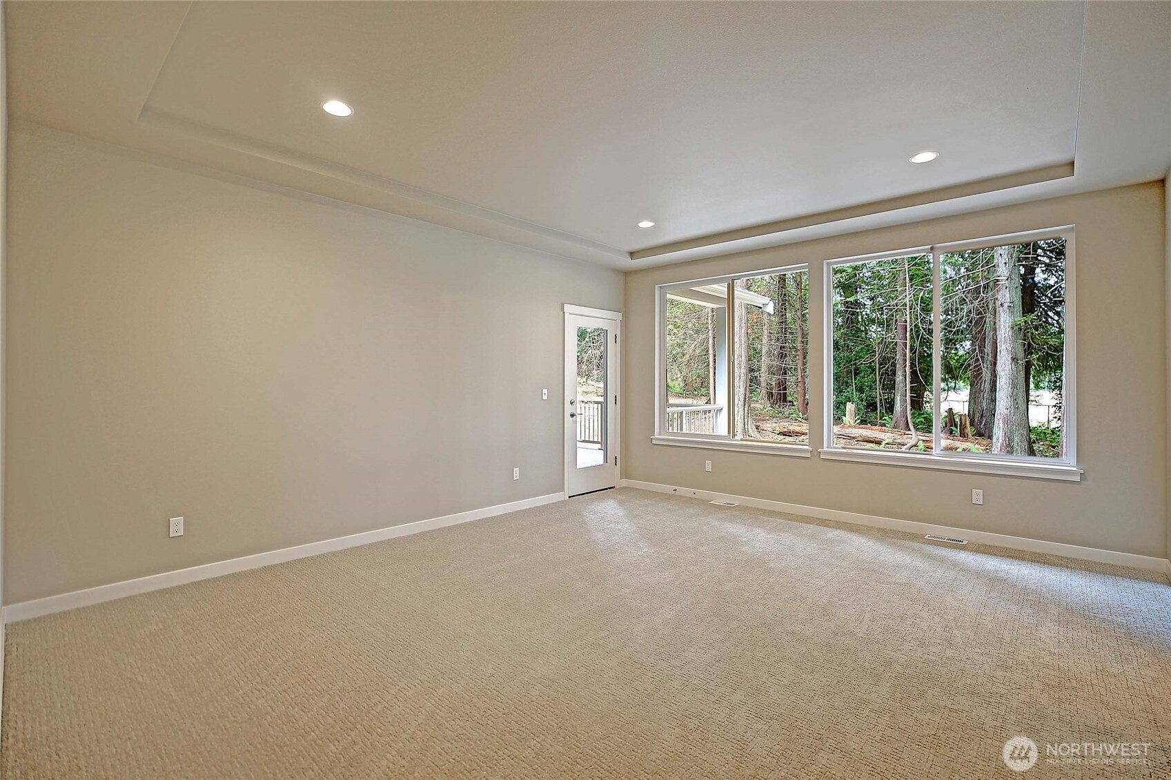 2802 Park Drive , Camano Island, WA 98282