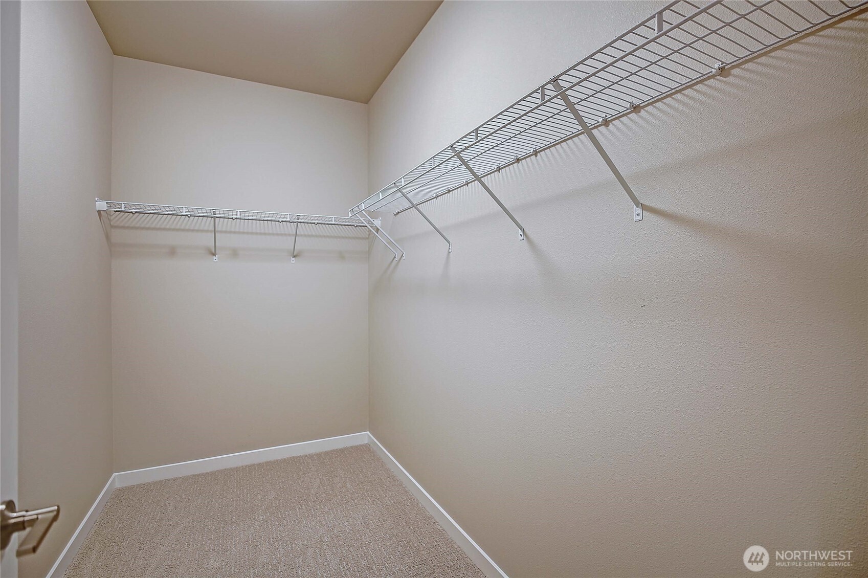 2802 Park Drive , Camano Island, WA 98282