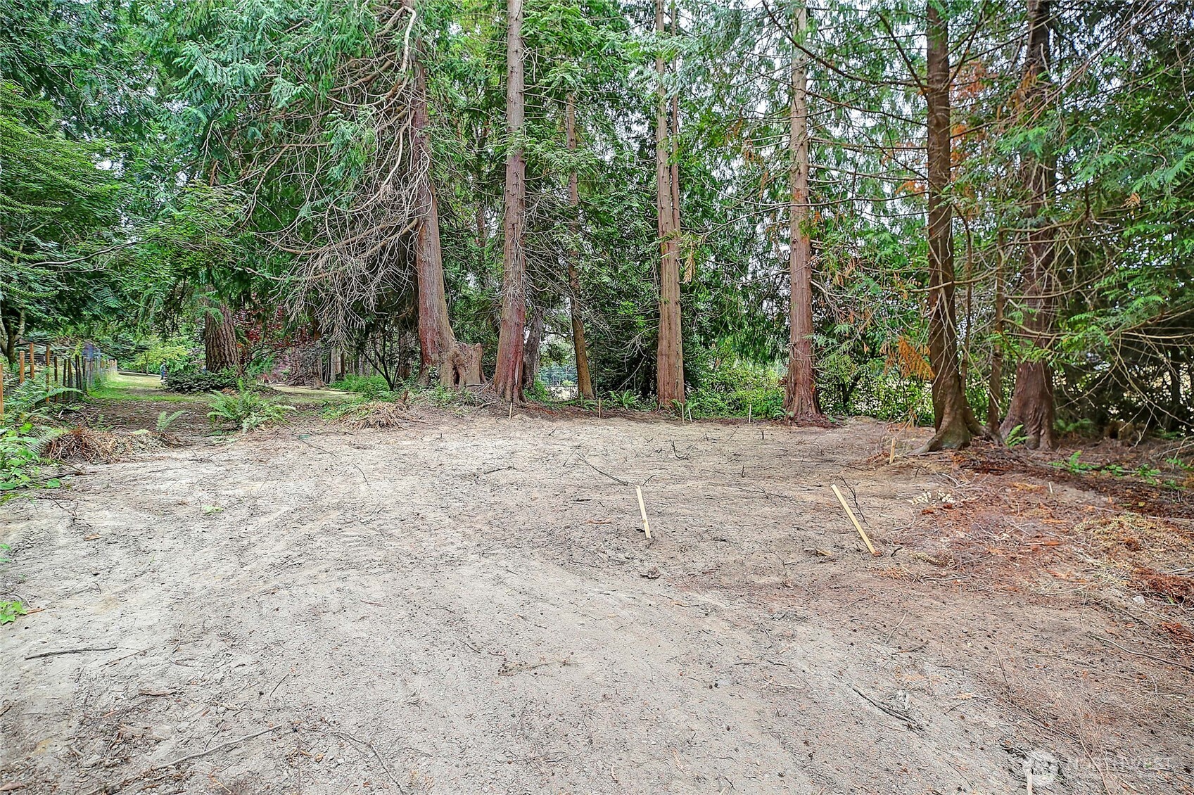 2802 Park Drive , Camano Island, WA 98282