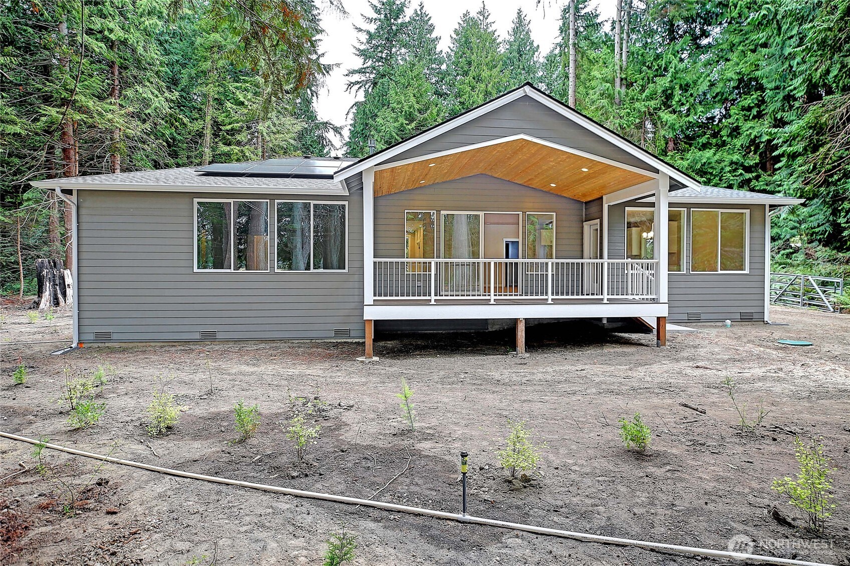 2802 Park Drive , Camano Island, WA 98282