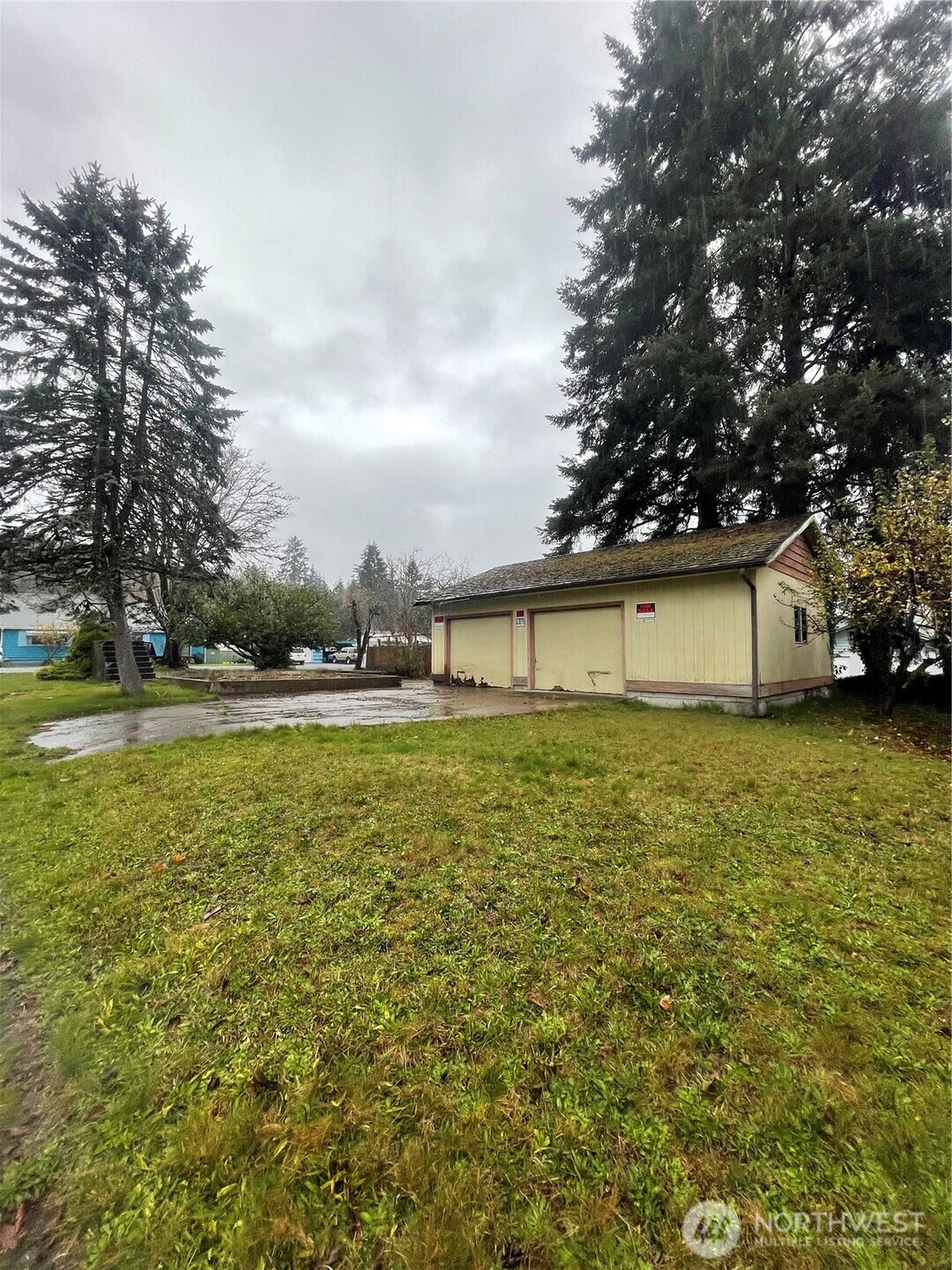 1143 Gaylord Street , Raymond, WA 98577