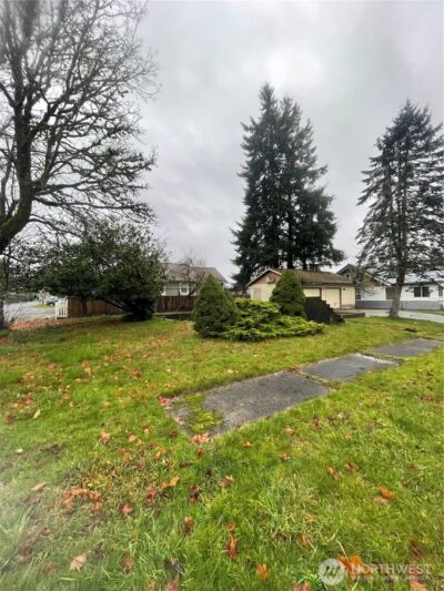 1143 Gaylord Street , Raymond, WA 98577 - Photo 5