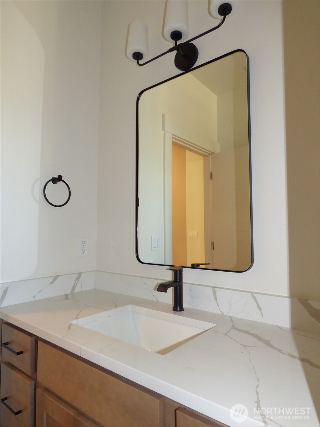 6629 Shadow Creek Lane NE, Olympia, WA 98516